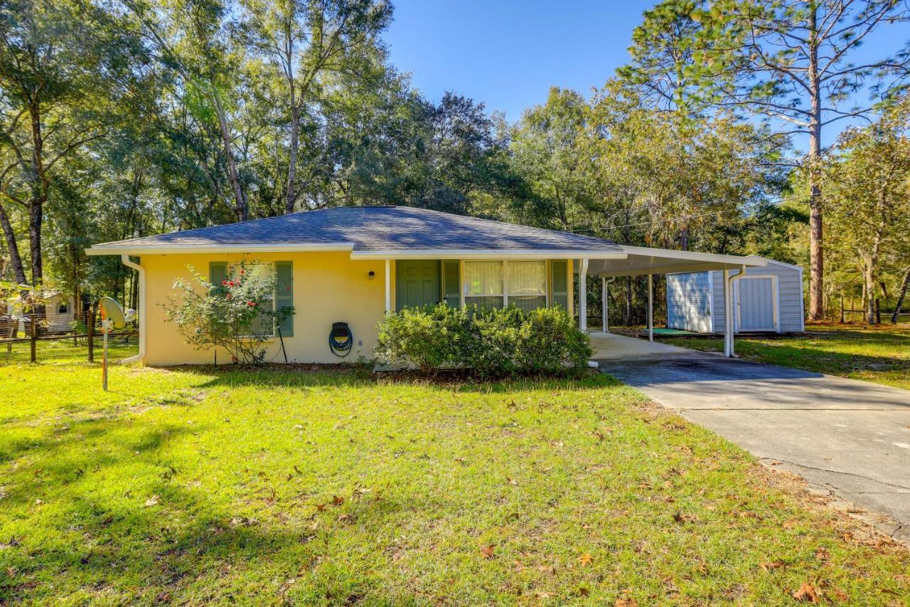 Williston Home With Yard 6 Mi To Devils Den Spring Bagian luar foto